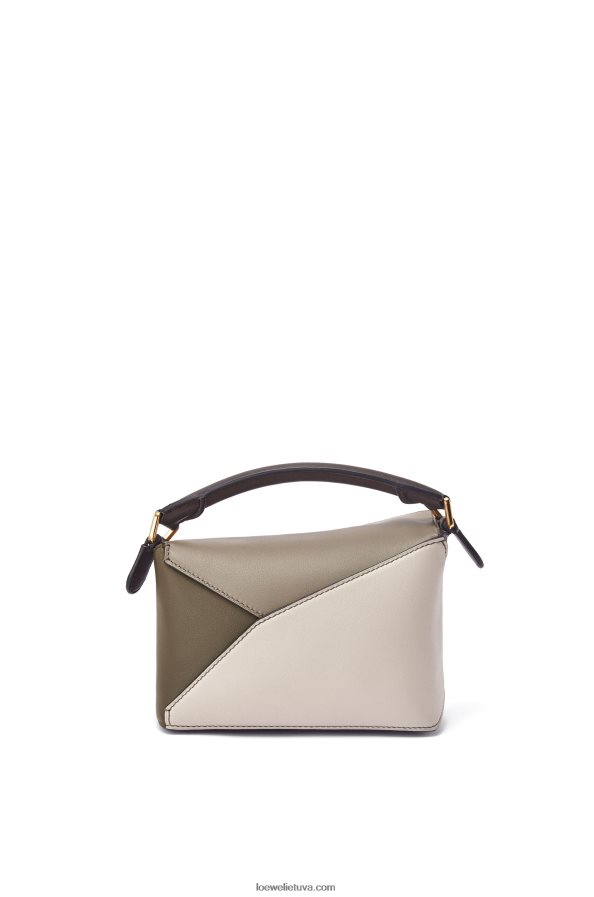 Loewe moterys mini galvosūkio kraštas iš Nappa veršiuko odos lauro žalia/šviesi aviža BZ26XN253