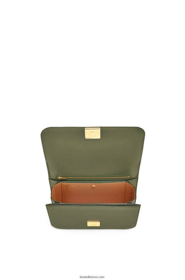Loewe moterys gojos krepšys iš šilko veršio odos avokado žalia BZ26XN301