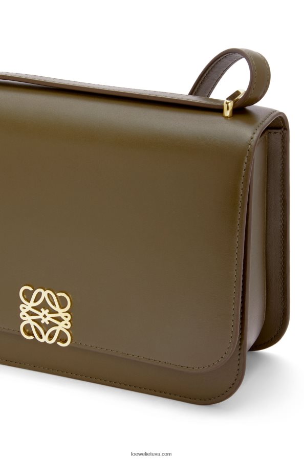 Loewe moterys gojos krepšys iš šilko veršio odos tamsiai chaki žalia BZ26XN374