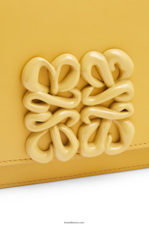 Loewe moterys mažas gojos krepšys iš šilkinės veršio odos šviesiai geltona glazūra BZ26XN263