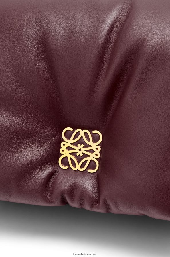 Loewe moterys puffer goya krepšys iš blizgios nappa ėriuko odos bordo BZ26XN416
