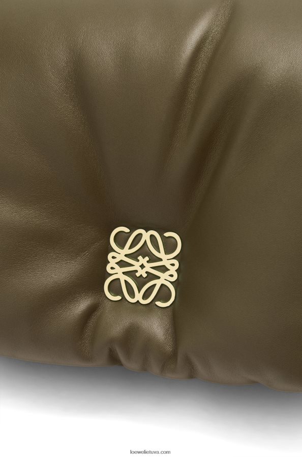 Loewe moterys puffer goya krepšys iš blizgios nappa ėriuko odos tamsiai chaki žalia BZ26XN465