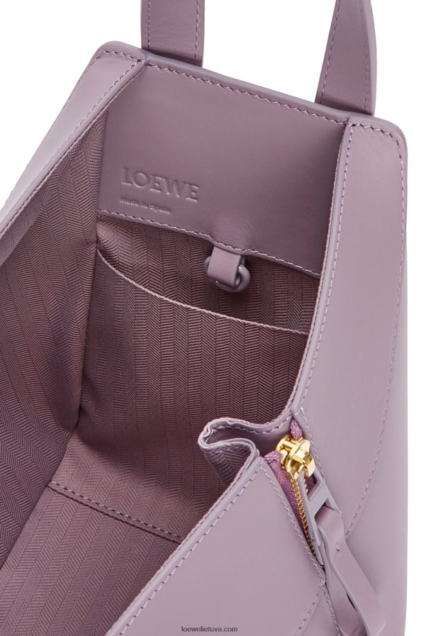 Loewe moterys kompaktiškas hamakas iš satino blauzdos odos blyškus baklažanų glajus BZ26XN312