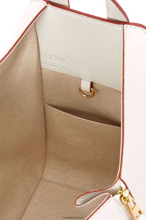 Loewe moterys mažas hamako maišelis iš minkštos grūdėtos veršienos minkšta balta BZ26XN503