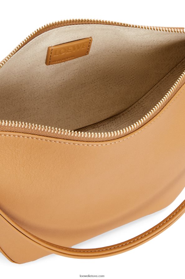 Loewe moterys mini hamakas valkata krepšys iš klasikinės blauzdos odos šilta dykuma BZ26XN323