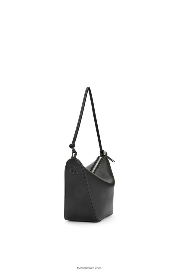 Loewe moterys mini hamakas valkata krepšys iš klasikinės blauzdos odos juodas BZ26XN329