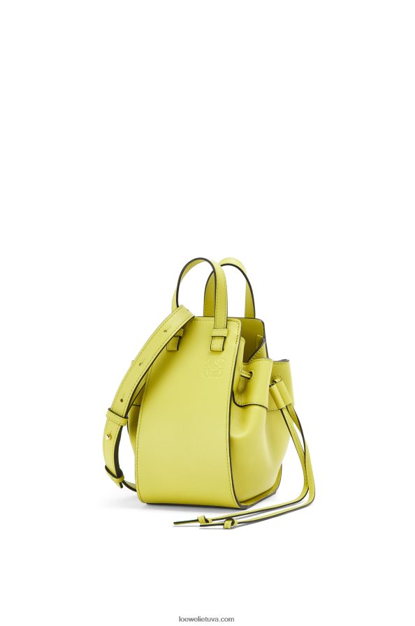 Loewe moterys mini hamako virvelė iš klasikinės blauzdos odos kalkių geltonumo BZ26XN297
