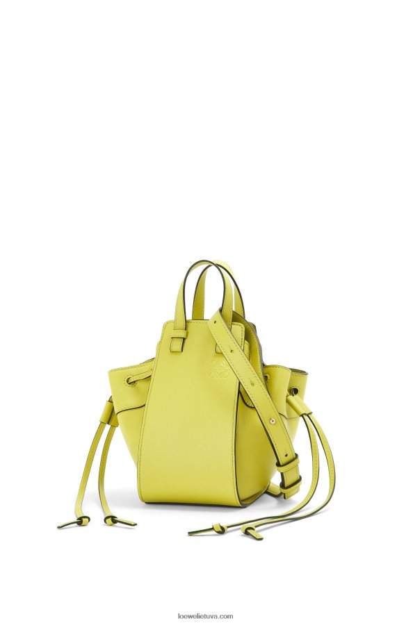 Loewe moterys mini hamako virvelė iš klasikinės blauzdos odos kalkių geltonumo BZ26XN297