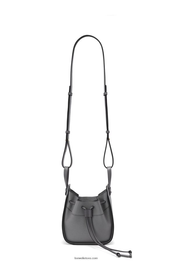 Loewe moterys mini hamako virvelė iš minkštos grūdėtos blauzdos asfalto pilka BZ26XN252