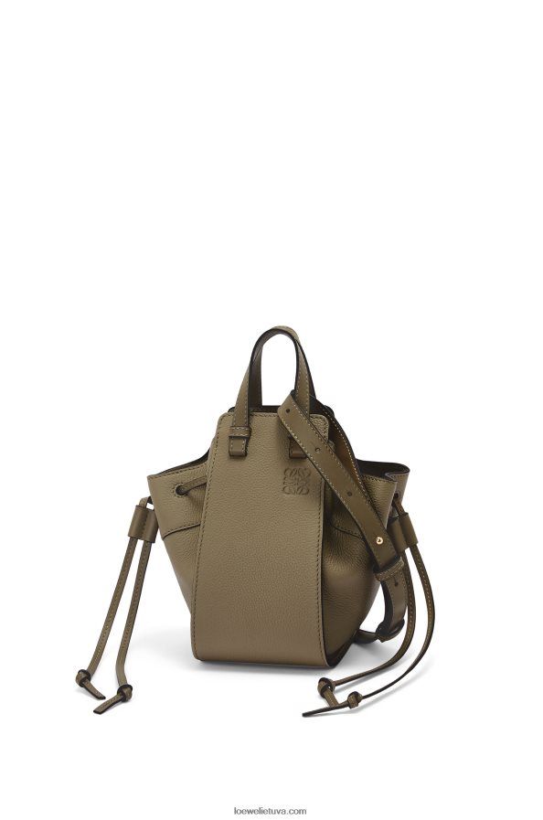 Loewe moterys mini hamako virvelė iš minkštos grūdėtos blauzdos laurų žalia BZ26XN241