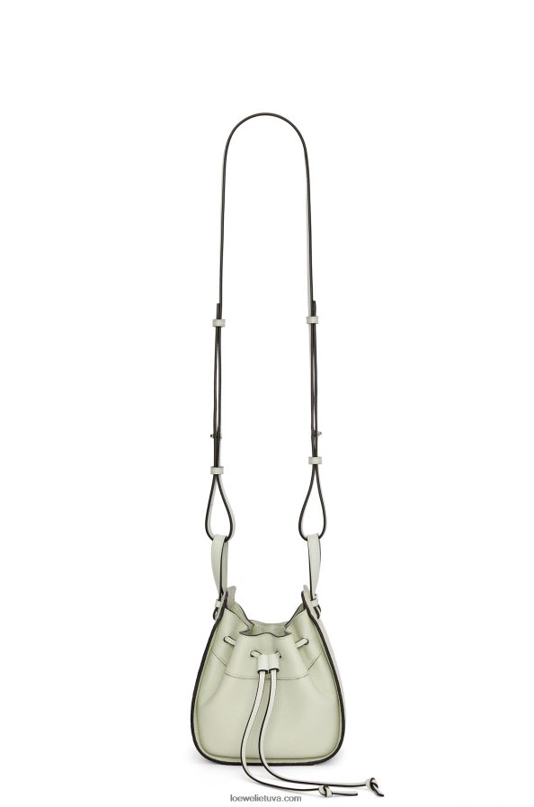 Loewe moterys mini hamako virvelė iš minkštos grūdėtos blauzdos šviesus celadonas BZ26XN244