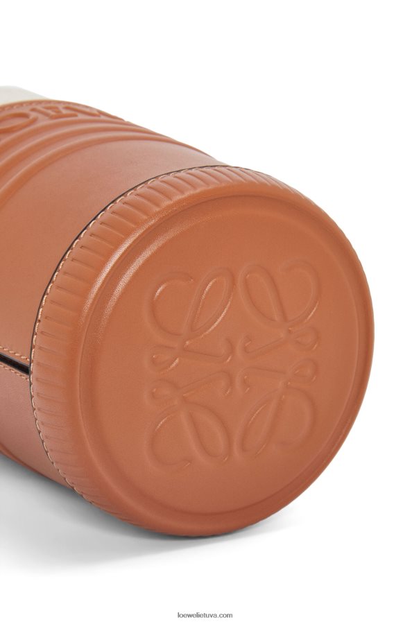 Loewe moterys Jardinier kišenė iš blauzdos odos įdegis BZ26XN227