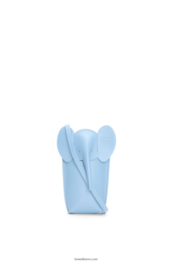 Loewe moterys dramblio kišenė iš klasikinės blauzdos odos dulkėta mėlyna BZ26XN580