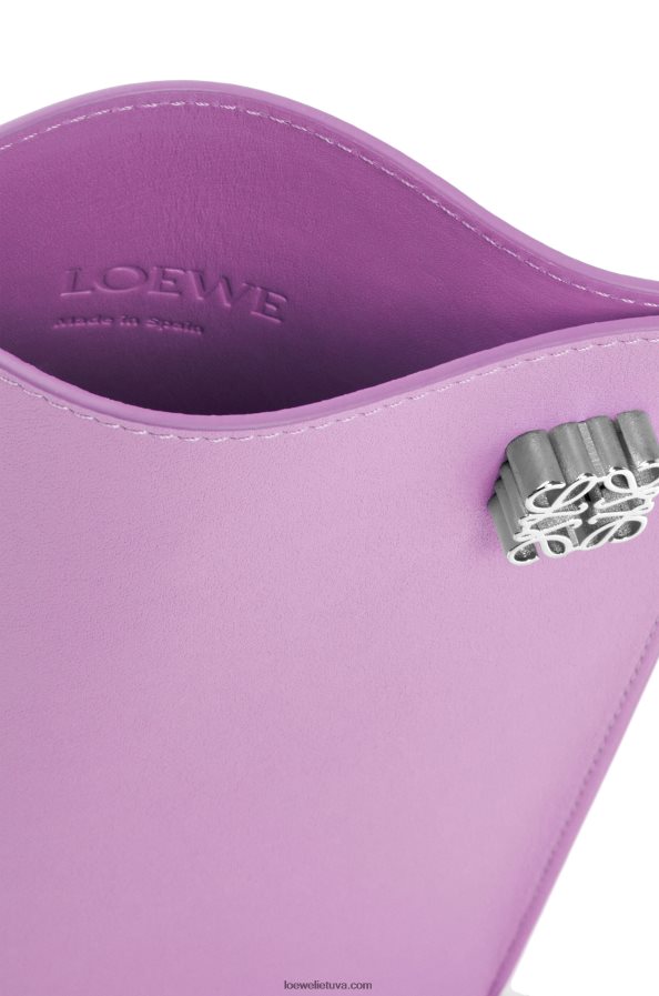 Loewe moterys kauliukų kišenė iš klasikinės blauzdos odos guimauve BZ26XN573