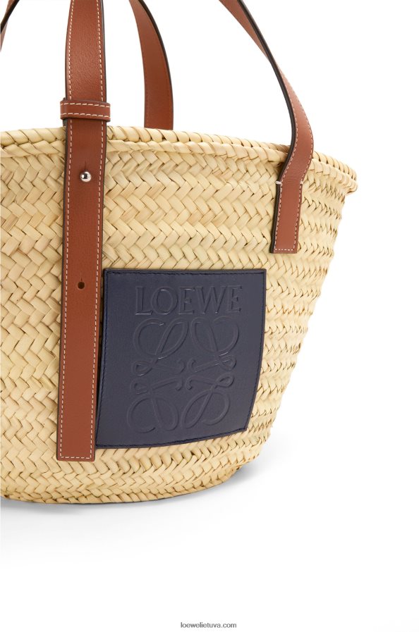 Loewe moterys krepšelis iš palmių lapų ir veršiuko odos natūralus/vandenynas BZ26XN82