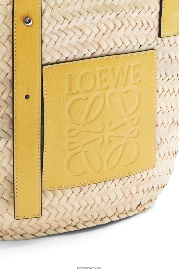 Loewe moterys krepšelis iš palmių lapų ir veršiuko odos tamsiai geltona BZ26XN51
