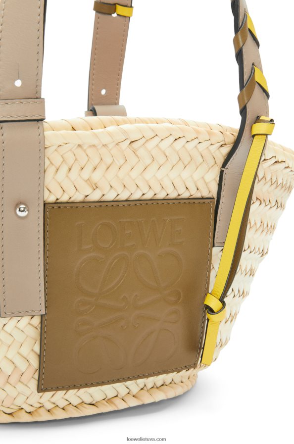 Loewe moterys mažas krepšelis iš palmės lapo su pinta rankena iš veršio odos alyvuogių / smėlio BZ26XN5