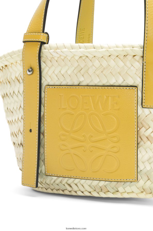Loewe moterys mažas krepšelis iš palmių lapų ir veršiuko odos tamsiai geltona BZ26XN50