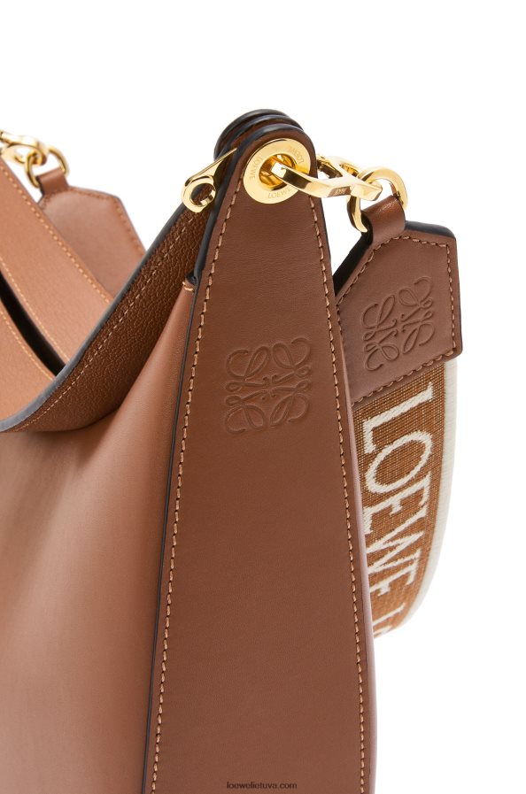 Loewe moterys luna krepšys iš satino veršio odos ir žakardo pekano BZ26XN453