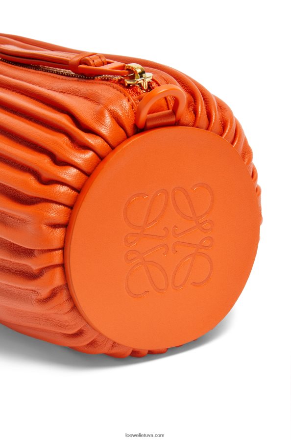 Loewe moterys apyrankės kišenė iš klostuoto nappa oranžinė BZ26XN600