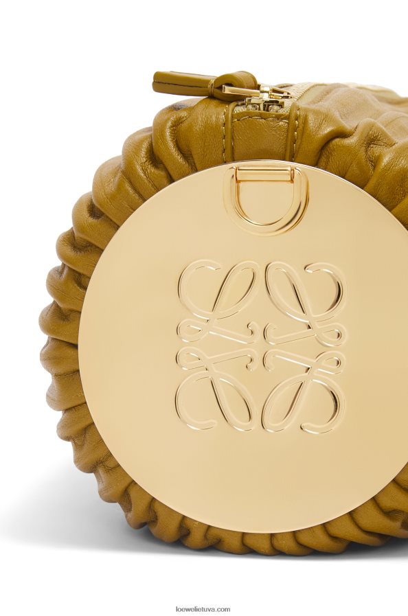 Loewe moterys apyrankės maišelis iš nappa veršiuko odos ir žalvario ochra BZ26XN624
