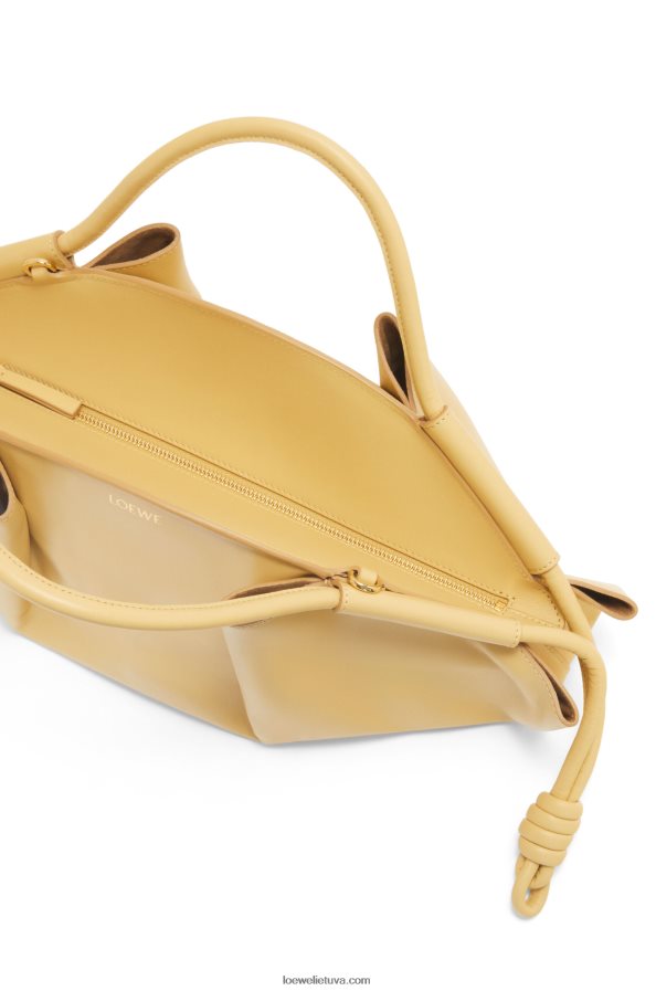Loewe moterys Paseo krepšys iš blizgios nappa veršiuko odos tamsus sviestas BZ26XN352