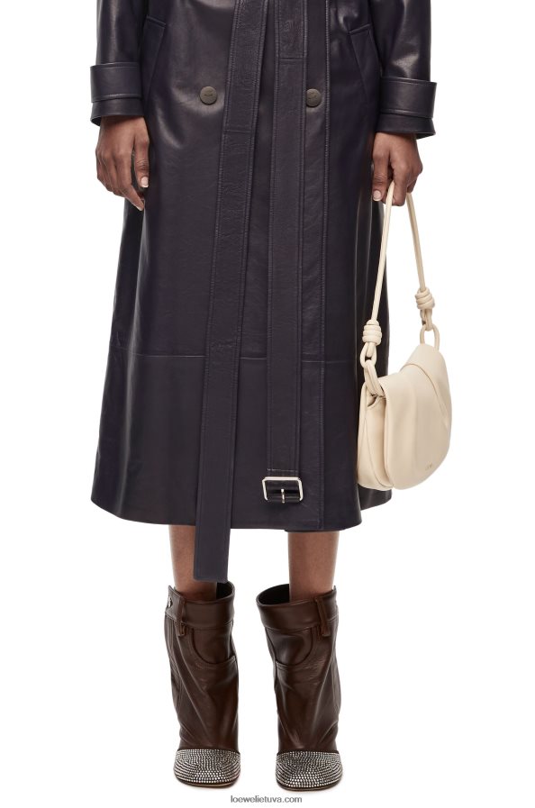 Loewe moterys Paseo kuprinė iš blizgios nappa blauzdos odos angora BZ26XN336