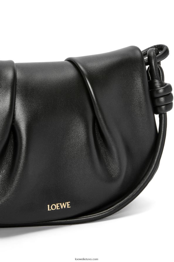 Loewe moterys Paseo kuprinė iš blizgios nappa blauzdos odos juodas BZ26XN337