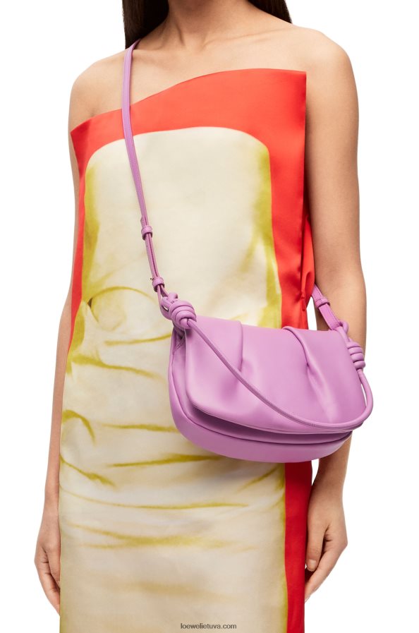 Loewe moterys Paseo kuprinė iš blizgios nappa blauzdos odos uolų rožė BZ26XN335