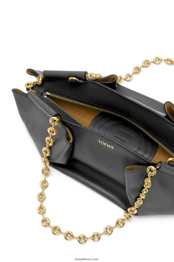 Loewe moterys mažas paseo krepšys iš blizgios nappa blauzdos odos su grandinėle juodas BZ26XN402