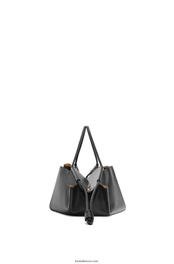 Loewe moterys xl paseo krepšys iš blizgios nappa blauzdos odos juodas BZ26XN401