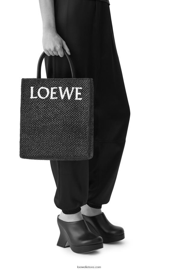 Loewe moterys Standartinis A4 rafijos krepšys natūralus/juodas BZ26XN75
