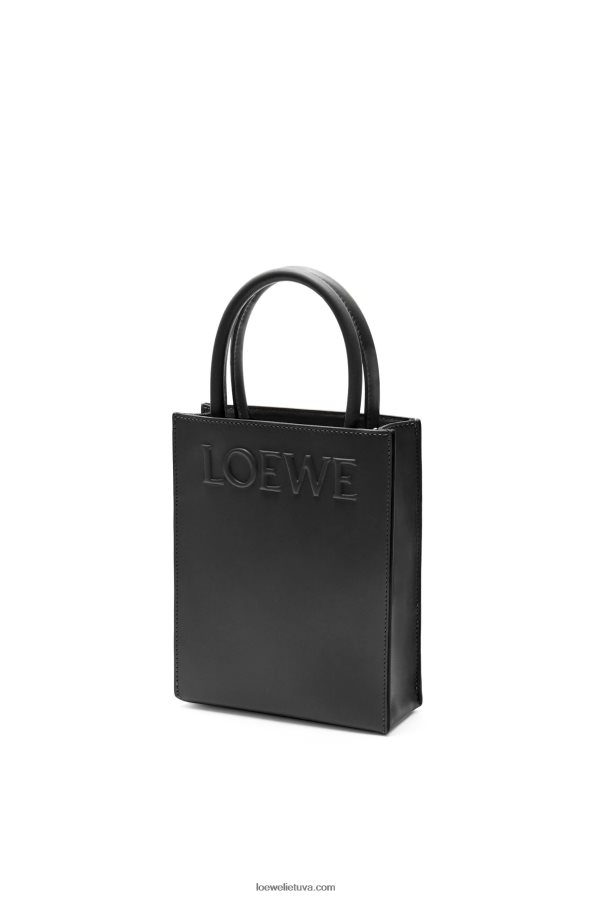 Loewe moterys Standartinis A5 krepšys iš glotnios blauzdos odos juodas BZ26XN118