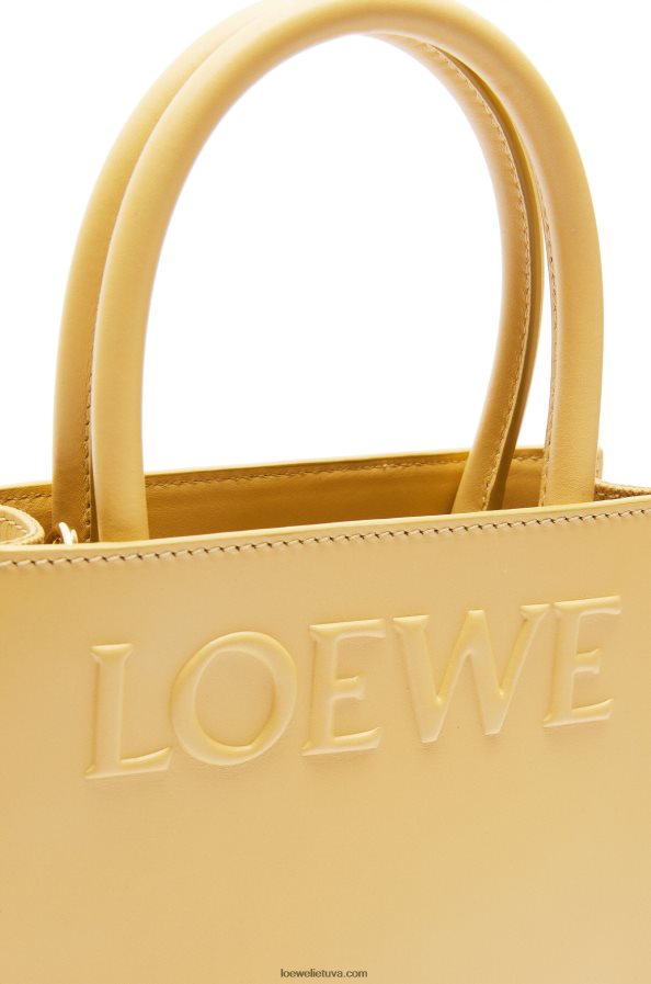 Loewe moterys Standartinis A5 krepšys iš glotnios blauzdos odos tamsus sviestas BZ26XN119