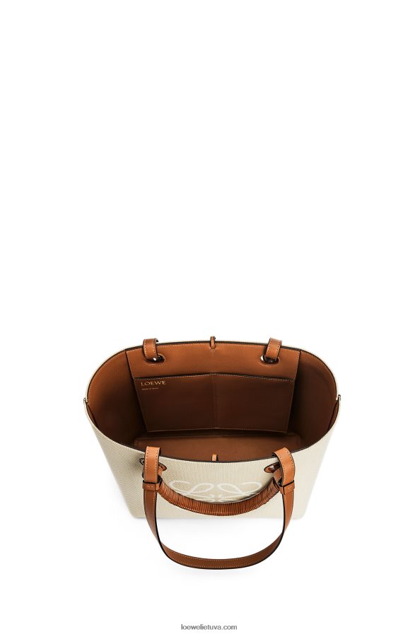 Loewe moterys mažas anagraminis krepšys iš žakardo ir blauzdos odos ecru/tan BZ26XN121