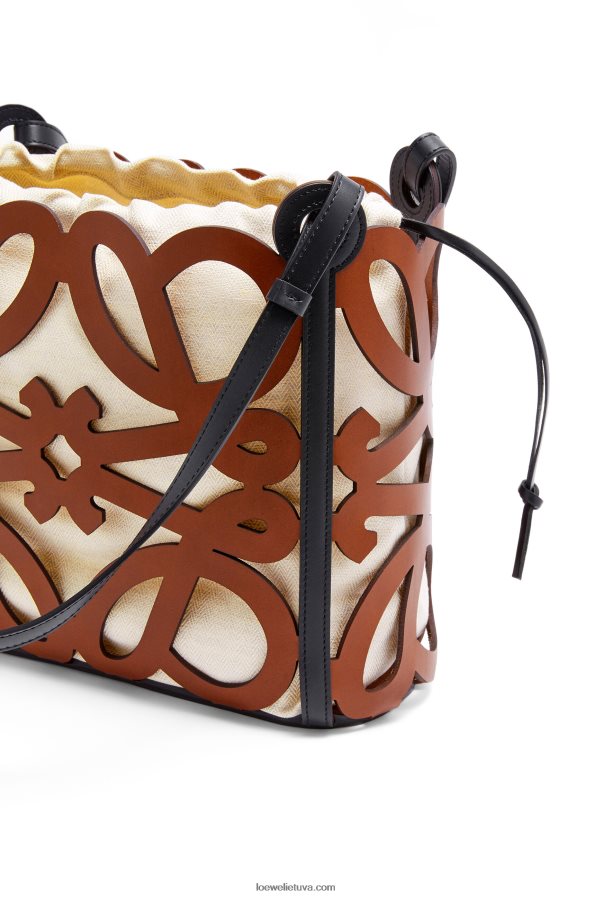 Loewe moterys mažas anagramos iškirptas dėklas iš veršio odos įdegis BZ26XN125