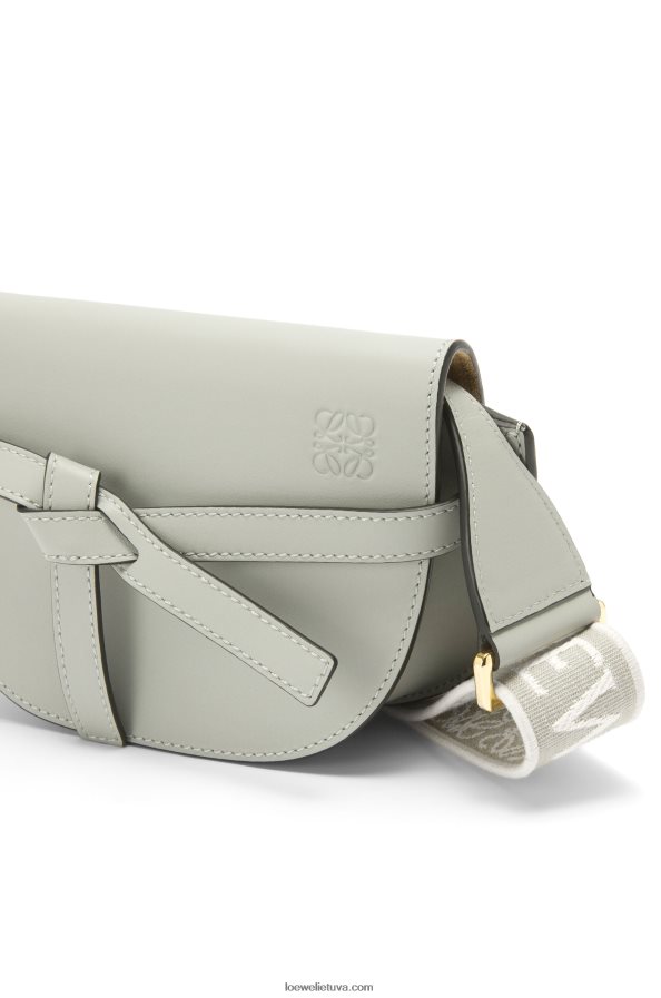 Loewe moterys mini gate dvigubas maišelis iš minkštos veršio odos ir žakardo pelenų pilka BZ26XN276