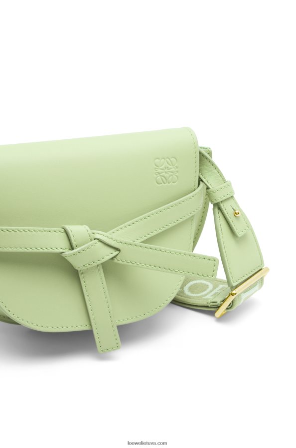 Loewe moterys mini gate dvigubas maišelis iš minkštos veršio odos ir žakardo šviesiai šviesiai žalia BZ26XN232