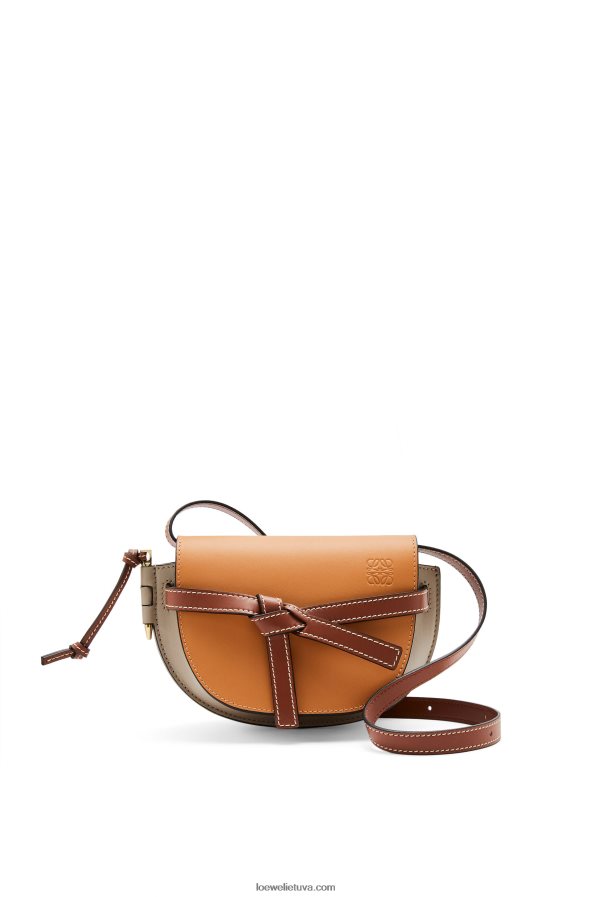 Loewe moterys mini gate dvigubas maišelis iš minkštos veršiuko odos gintaro/šviesiai pilka/rūdžių spalva BZ26XN238