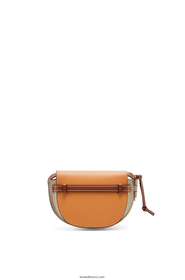 Loewe moterys mini gate dvigubas maišelis iš minkštos veršiuko odos gintaro/šviesiai pilka/rūdžių spalva BZ26XN238