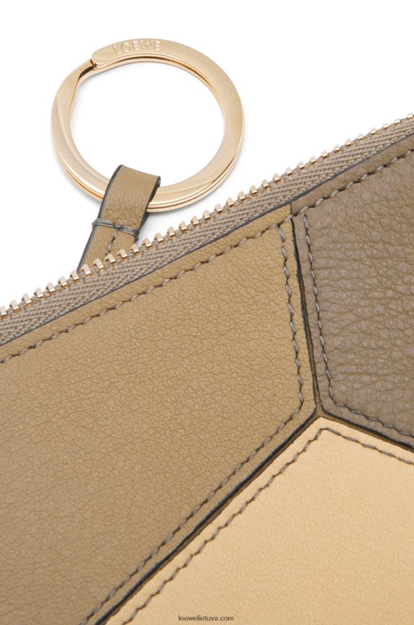 Loewe moterys Dėlionės monetų kortelės laikiklis iš klasikinės veršiuko odos molio žalia/sviestas BZ26XN1369