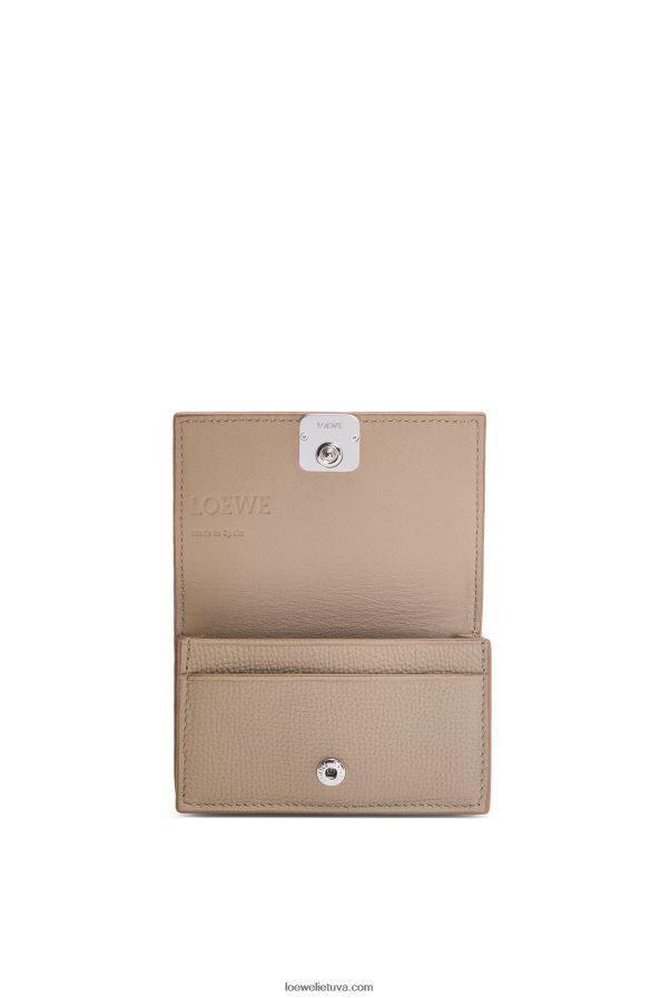 Loewe moterys anagramos vizitinės kortelės laikiklis iš žvirgždo veršiuko odos smėlis BZ26XN1351