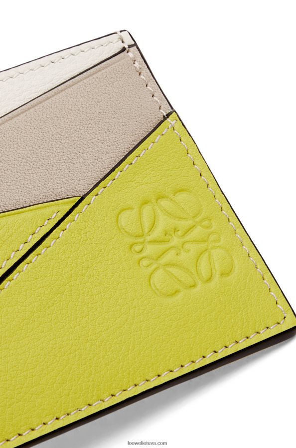 Loewe moterys dėlionė paprastas kortelių laikiklis iš klasikinės veršiuko odos laimo geltonumo/šviesiai avižų BZ26XN1361