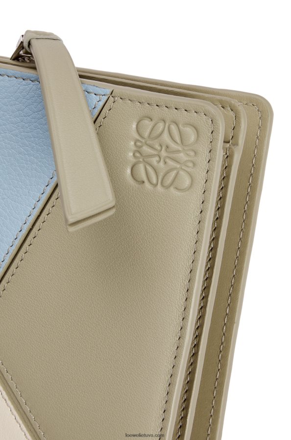 Loewe moterys Dėlionė, kompaktiška klasikinės veršio odos piniginė su užtrauktuku dulkėta mėlyna/šalavijų žalia BZ26XN1213