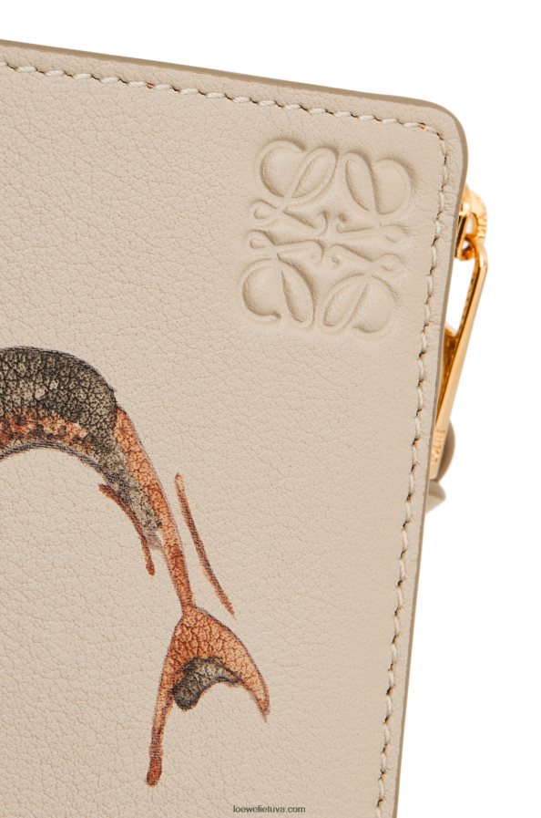 Loewe moterys Fish plona užtrauktuku piniginė iš klasikinės blauzdos odos šviesios avižos BZ26XN1302