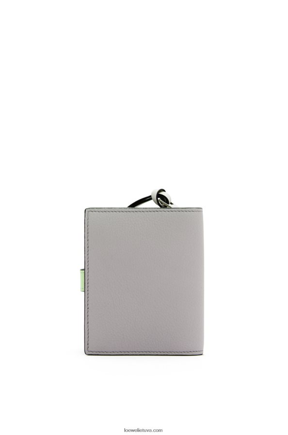 Loewe moterys Kompaktiška piniginė su užtrauktuku iš minkštos blauzdos odos perlų pilka/šviesiai šviesiai žalia BZ26XN1253