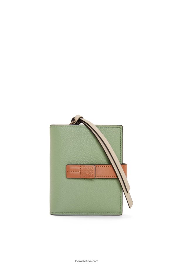 Loewe moterys Kompaktiška piniginė su užtrauktuku iš minkštos blauzdos odos rozmarinas / įdegis BZ26XN1226