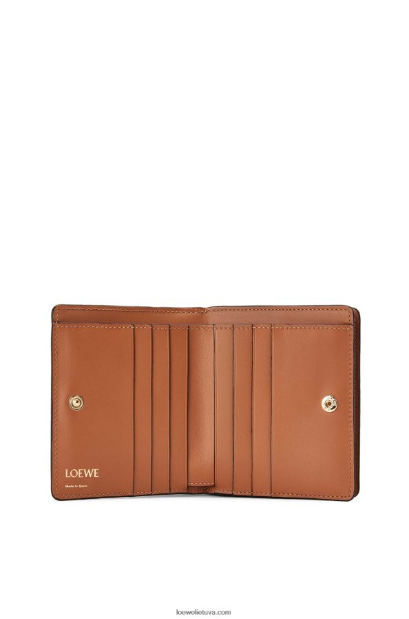 Loewe moterys Pakartotinė kompaktiška piniginė su užtrauktuku iš reljefinės šilkinės veršio odos įdegis BZ26XN1281
