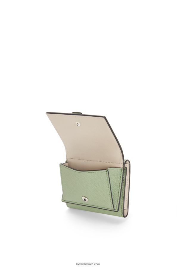Loewe moterys Trisluoksnė piniginė iš minkštos grūdėtos veršio odos rozmarinas / įdegis BZ26XN1223