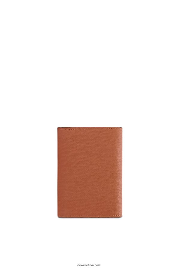 Loewe moterys anagrama maža vertikali piniginė iš akmenukų grūdėtos veršio odos įdegis BZ26XN1231